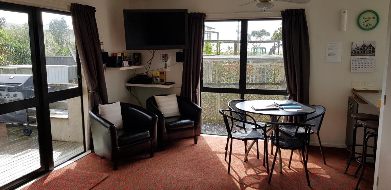 The Chocolate Box Apartment Whitianga Luaran gambar